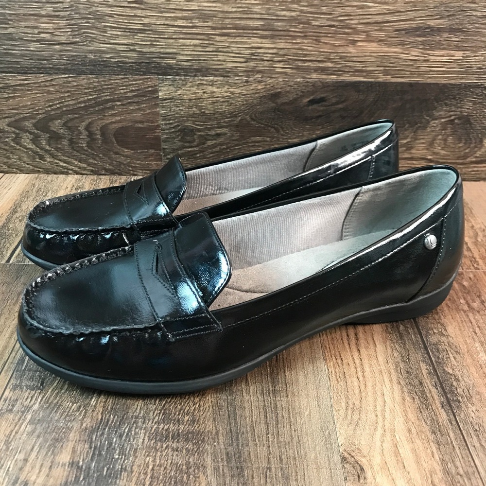 NWOT LifeStride Penny Black Patent Loafers Womens 10M Soft System Comfort Shoes